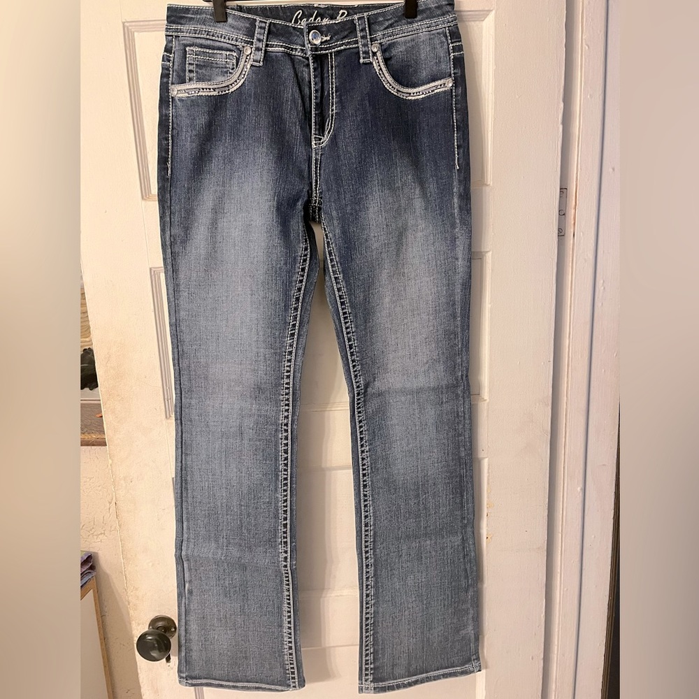 NEW Cedar Rose Bootcut Jeans Size 30 Waist, 34 Inseam